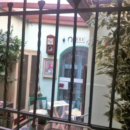 Monica Apartment *