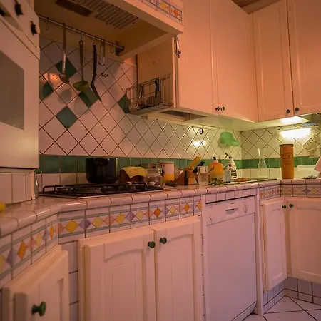 Monica Apartment